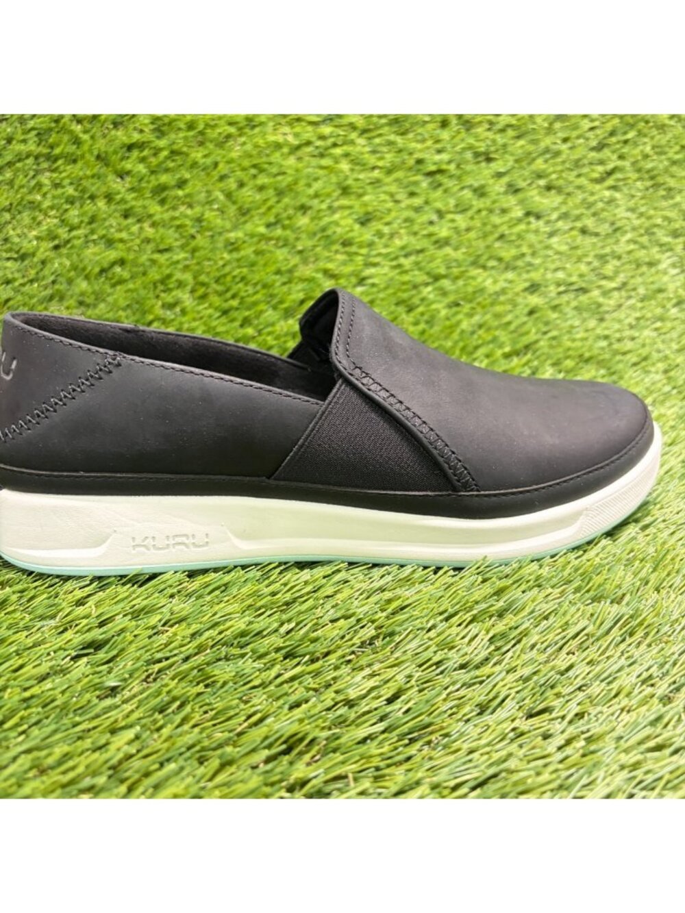 Kuru Roam Atla Womens Size 8 Black White Casual Walking Leather Slip-On Shoes